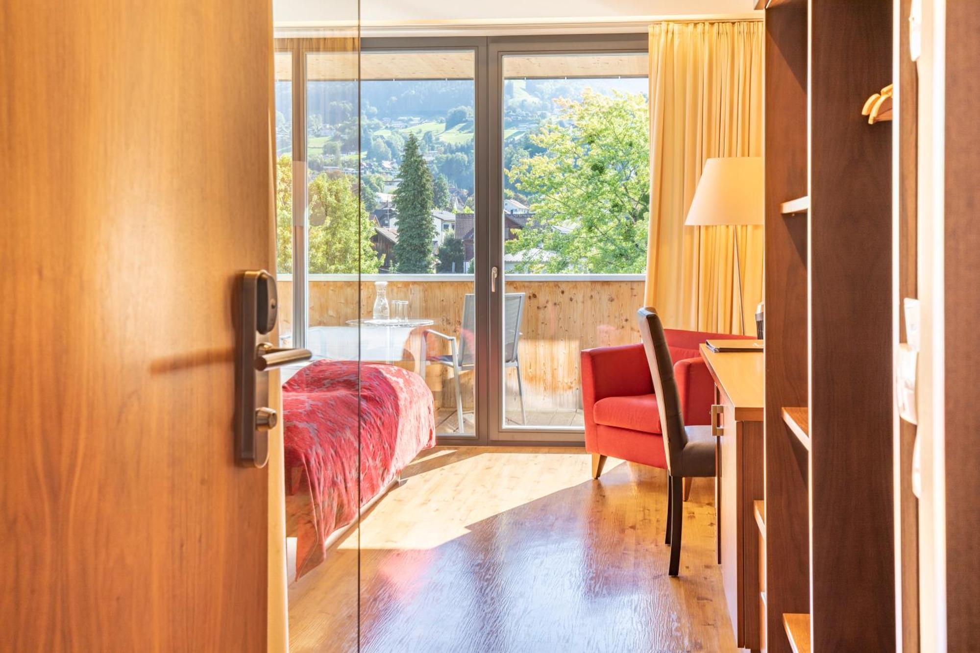 Sonne 1806 - Hotel Am Campus Dornbirn Kültér fotó